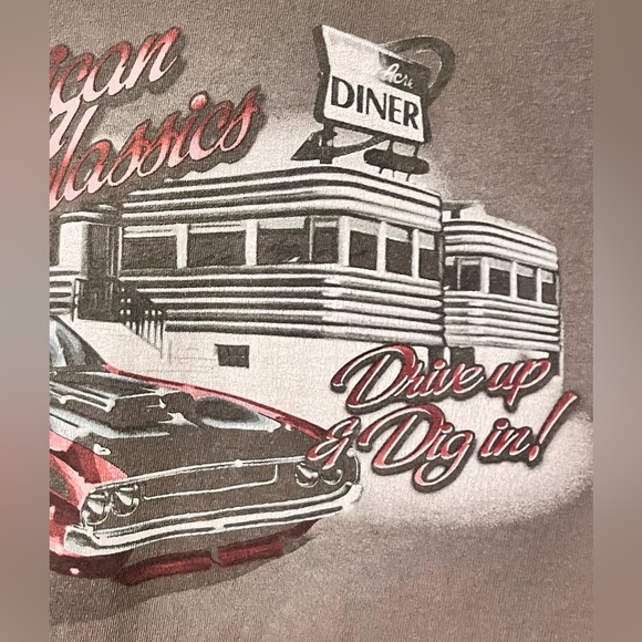American Classics Car Drive Up & Dig In! Diner Graphic Print Gildan T-Shirt. 3X. - Picture 5 of 11